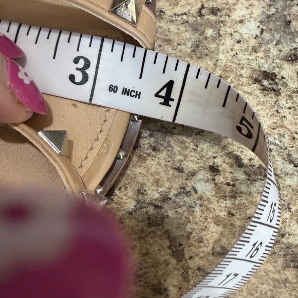 Comfortview Beige Sandals - Picture 10 of 10